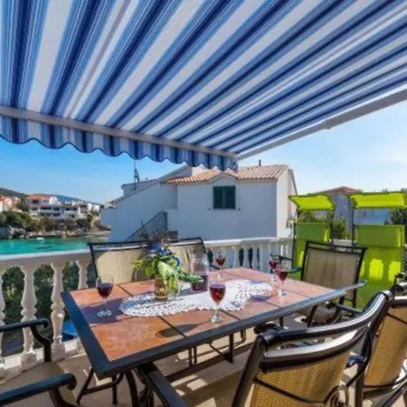 Lejlighed Ivan With Balcony And Sea View A2 *
