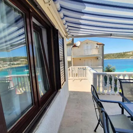 Lejlighed Ivan With Balcony And Sea View A2